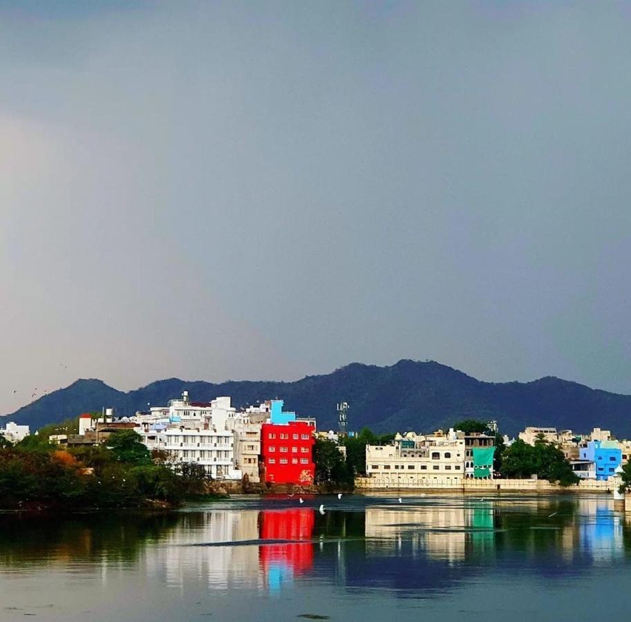 Antariksh Hotel Udaipur Ngoại thất bức ảnh