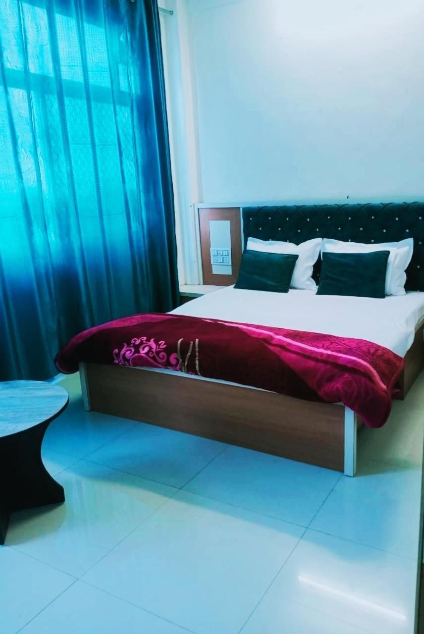 Antariksh Hotel Udaipur Ngoại thất bức ảnh